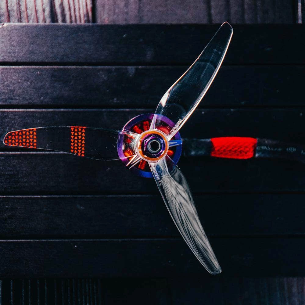 Flash Sale โ Gemfan Moonlight V2 LED 51466 Durable Tri-Blade 5" Prop 4 Pack - Choose Your Color ๐ 15 Gemfan Moonlight V2 LED 51466 Durable Tri-Blade 5" Prop 4 Pack - Choose Your Color